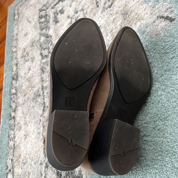 White Mountain 8.5 *Havana* Suede Leather Tassel Ankle Booties EUC - Picture 7 of 11